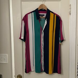 Zara Men’s Relaxed Fit Short Sleeve Button Up Shirt